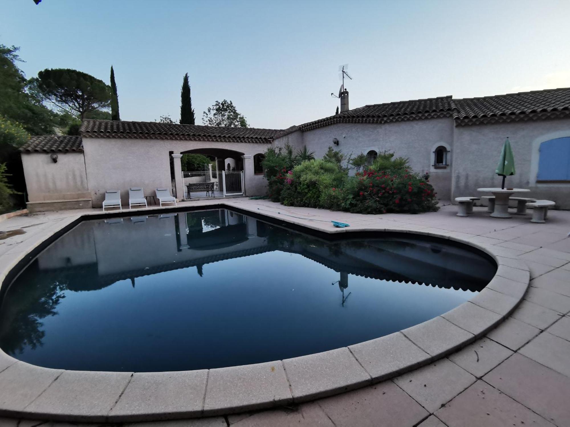 Le Loriot Villa *